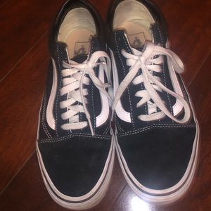 PURE BLACK VANS BARELY USED